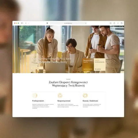 Strona biura rachunkowego Tax Vitamin na ekranie – miniaturka realizacji